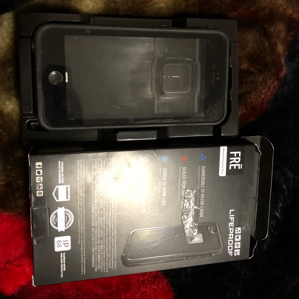 FRE’. Life proof case - Picture 2 of 2